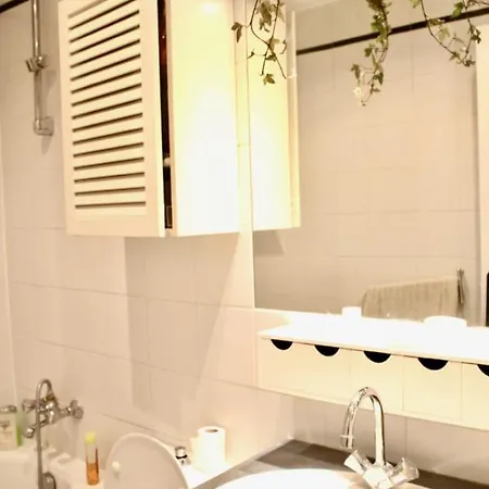 Charming Close To Republique Appartement