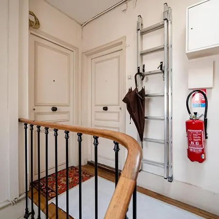 Charming Close To Republique * Paris